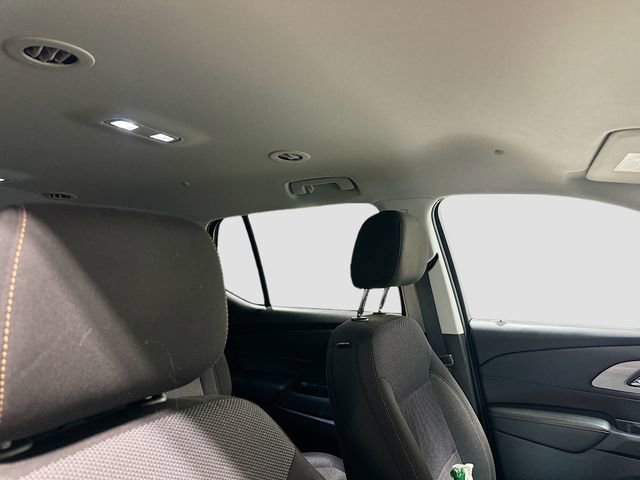 Used 2021 Chevrolet Traverse LT image 30
