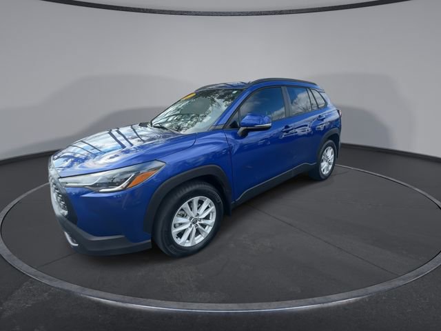 Used 2023 Toyota Corolla Cross LE image 7