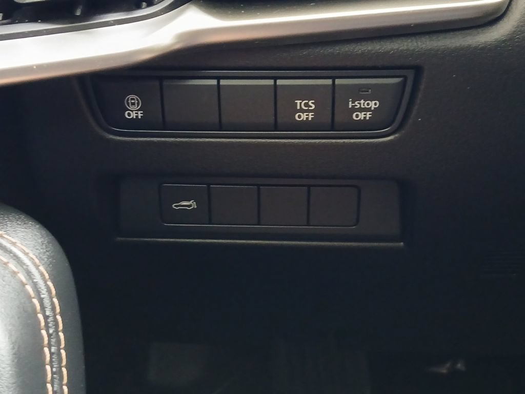 Used 2024 MAZDA CX-90 3.3 Turbo w/ Preferred Package AWD/4WD image 12