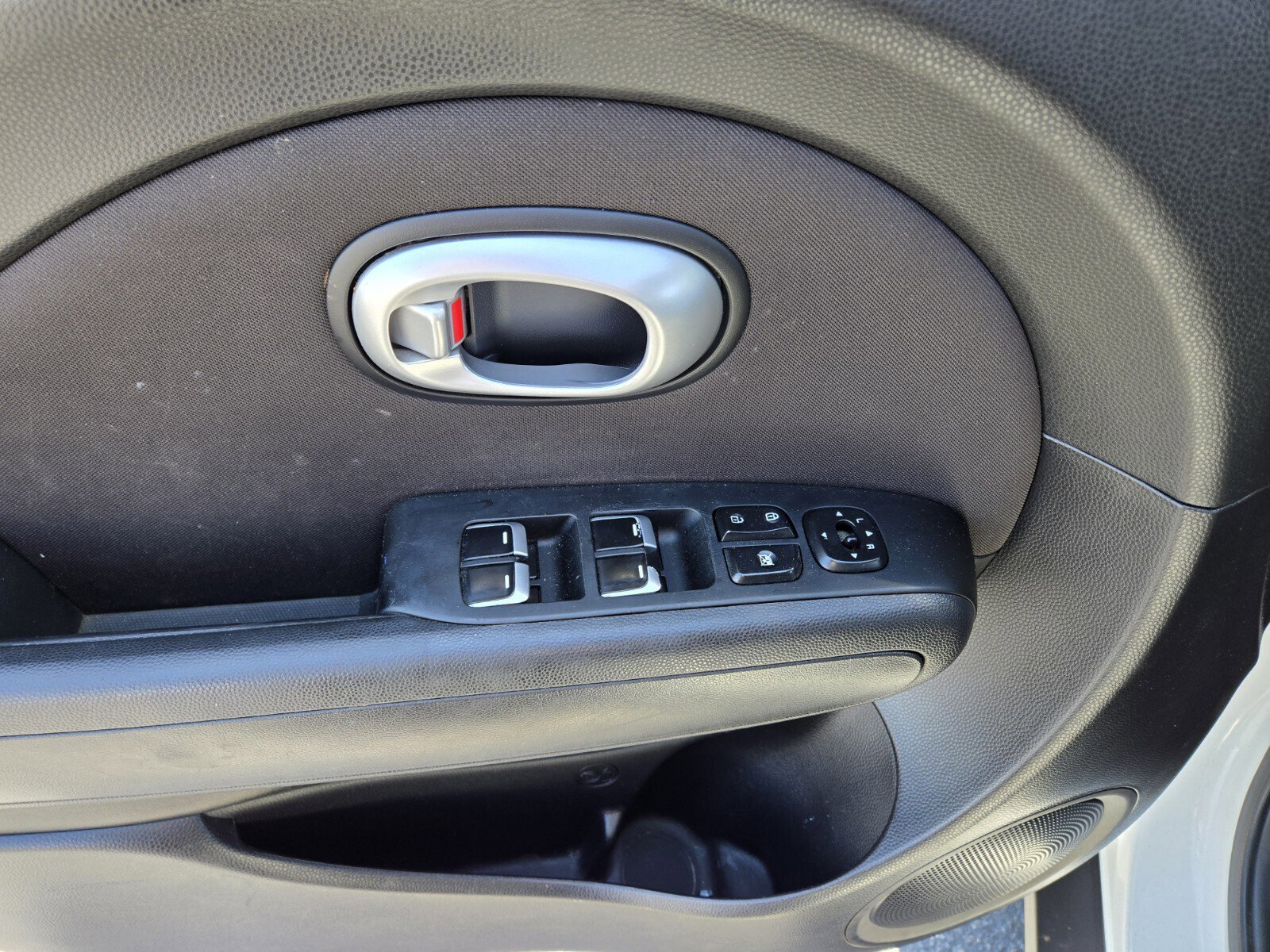 Used 2018 Kia Soul FWD image 14