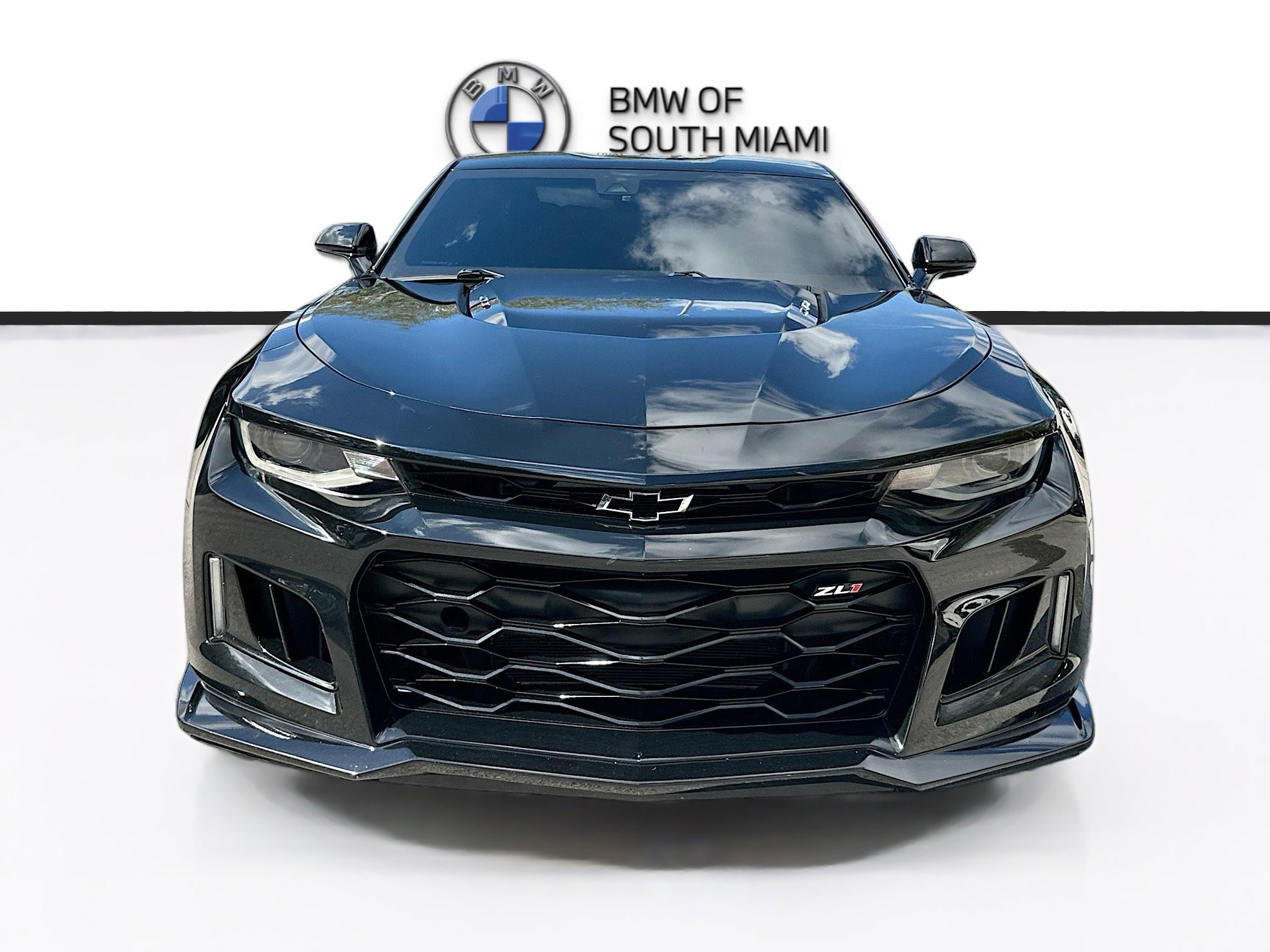 Used 2021 Chevrolet Camaro ZL1 image 2
