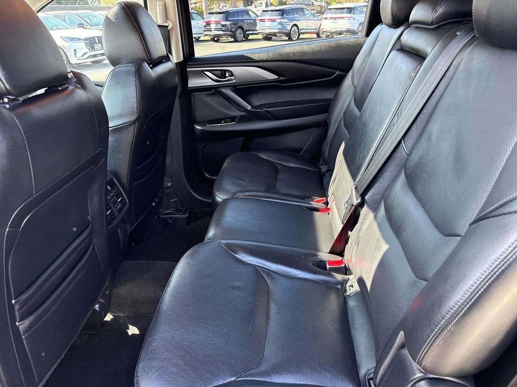 Certified 2023 MAZDA CX-9 Touring Plus image 7