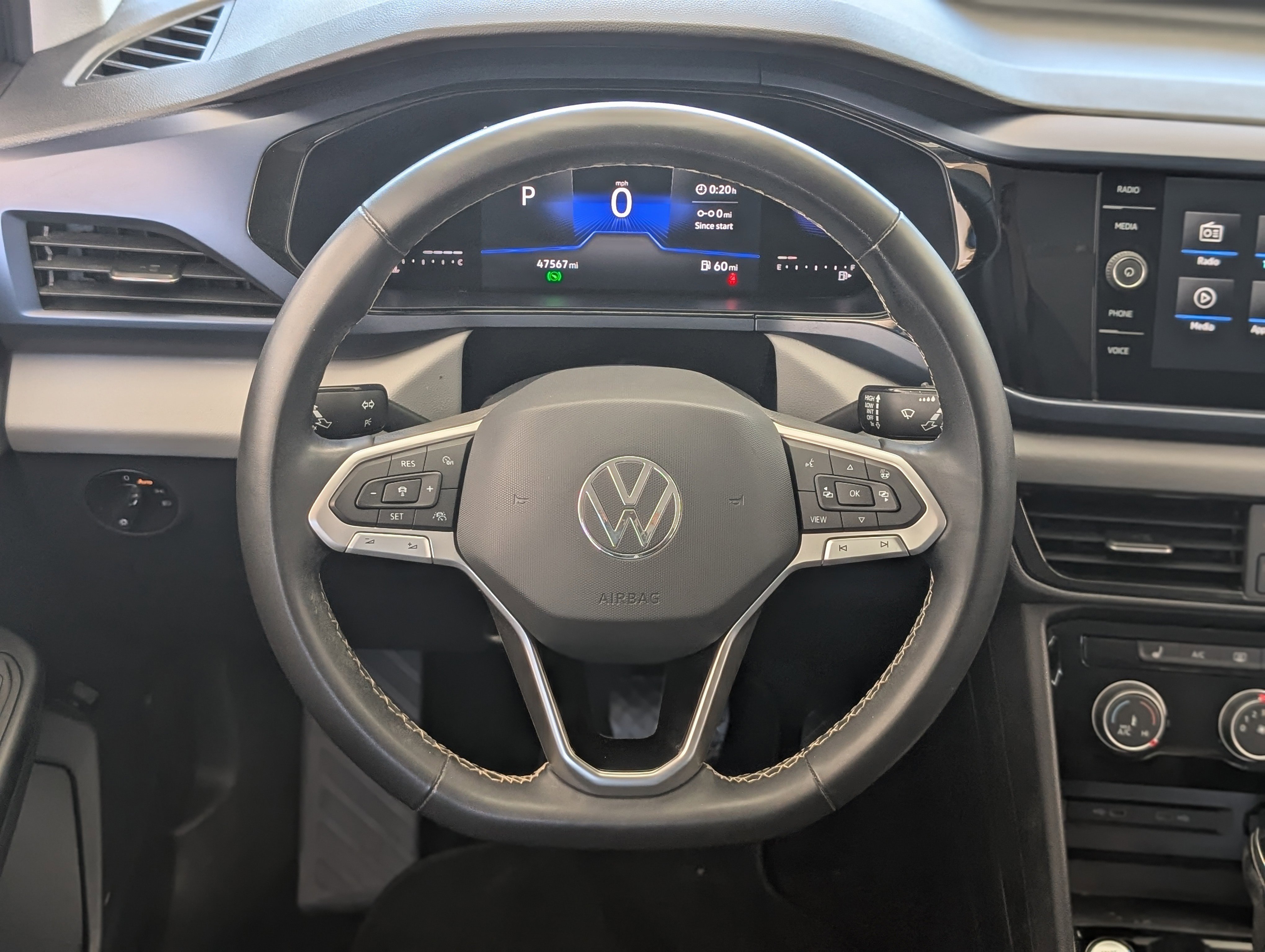 Used 2023 Volkswagen Taos SE FWD image 23