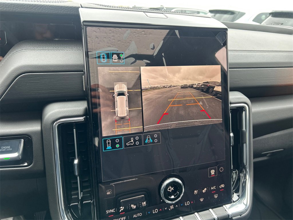 New 2026 GMC Yukon Denali w/ Sun & Power Step Package image 23