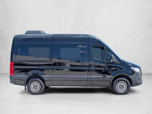 Used 2019 Mercedes-Benz Sprinter 2500 image 4