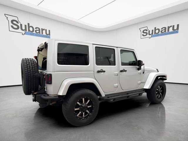 Used 2011 Jeep Wrangler Unlimited Sahara w/ Dual Top Group image 7