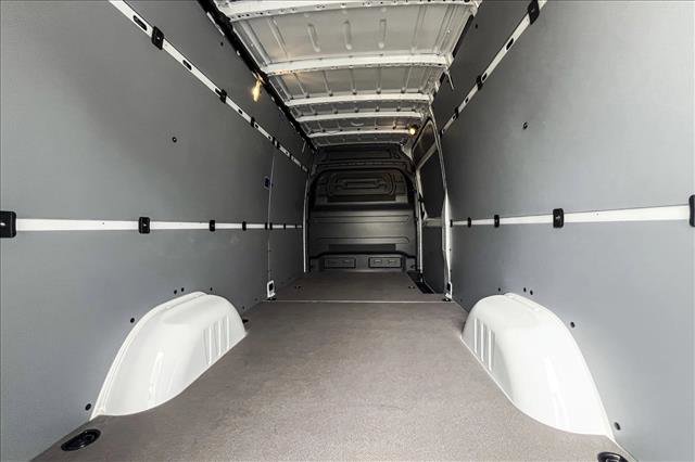 Used 2026 Mercedes-Benz Sprinter 2500 image 7