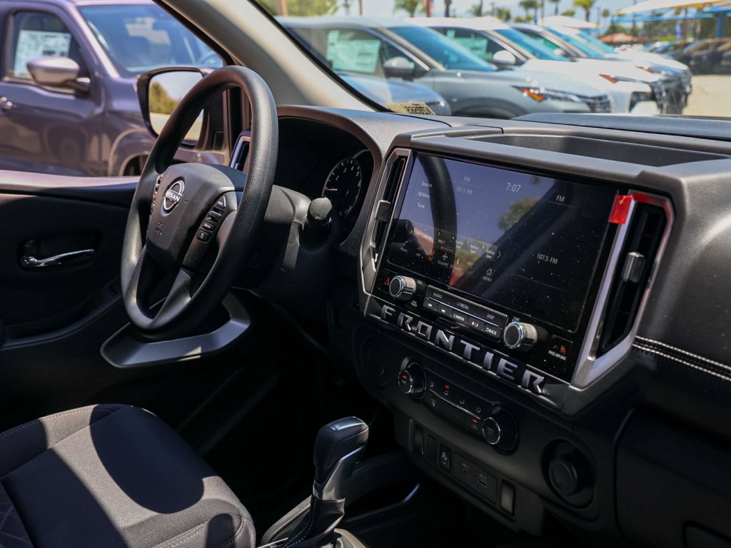 New 2026 Nissan Frontier SV w/ Tow Package RWD image 19