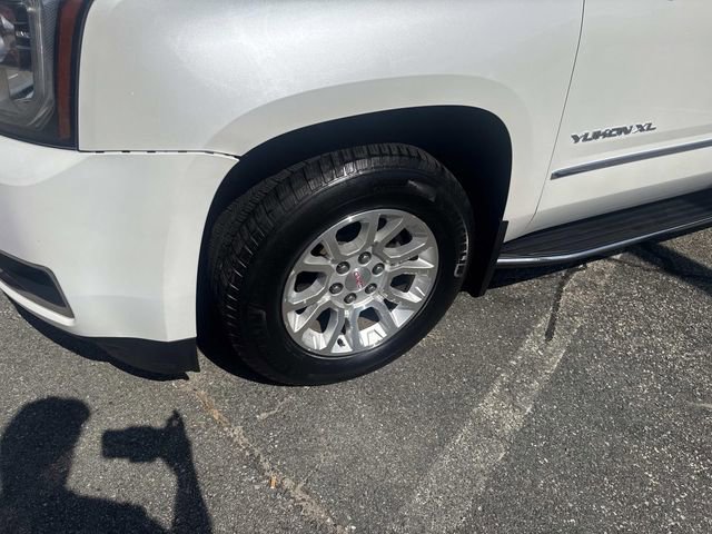 Used 2017 GMC Yukon XL SLT w/ Open Road Package image 15