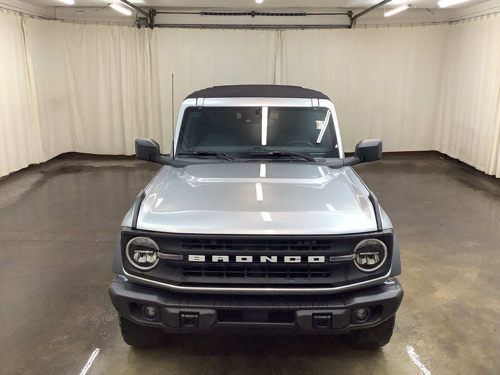 Used 2023 Ford Bronco Black Diamond AWD/4WD image 3