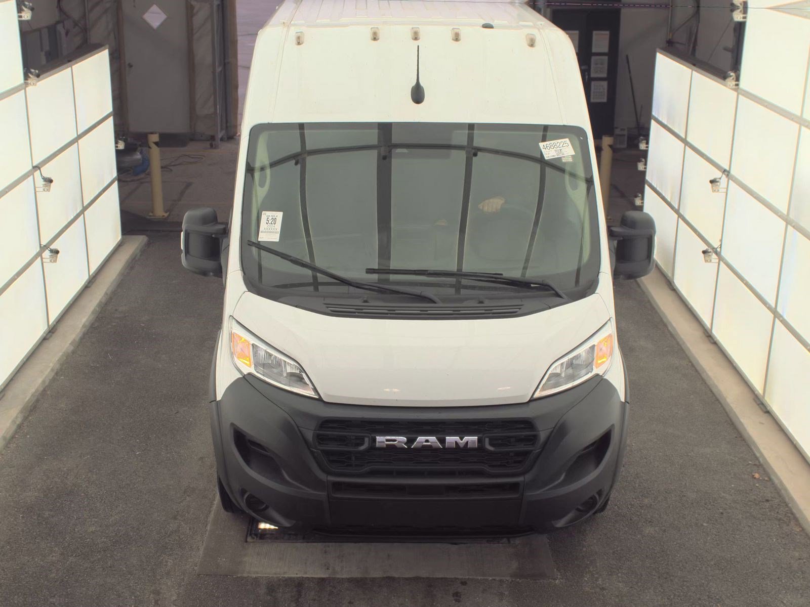 Used 2024 RAM ProMaster 2500 image 2
