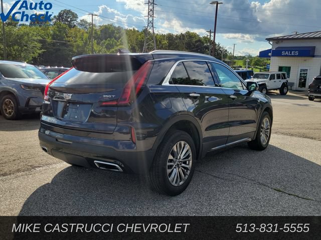 Used 2025 Cadillac XT4 Premium Luxury FWD image 5