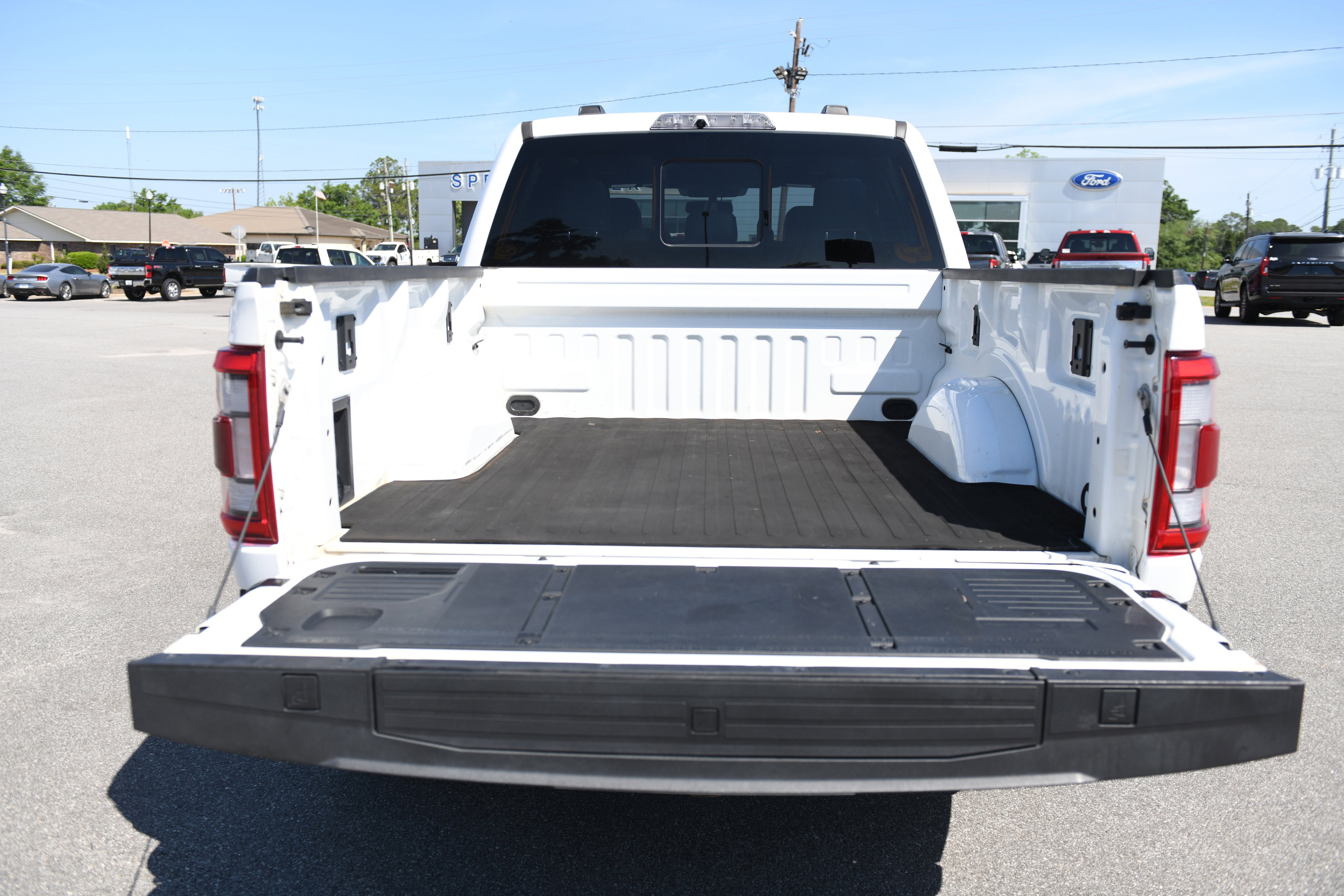 Used 2023 Ford F150 Raptor w/ Raptor Carbon Fiber Package image 10