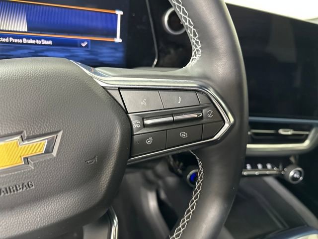 Used 2024 Chevrolet Equinox EV LT image 16