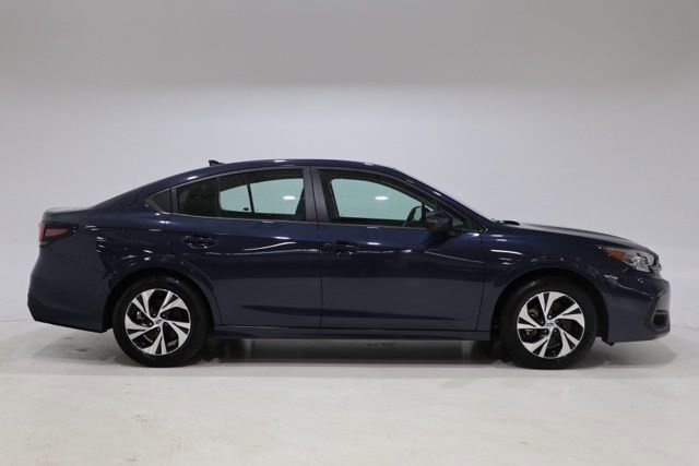 Used 2025 Subaru Legacy Premium image 9