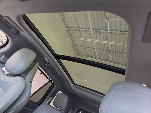 Used 2020 Lincoln Aviator Reserve w/ Equipment Group 202A AWD/4WD image 8