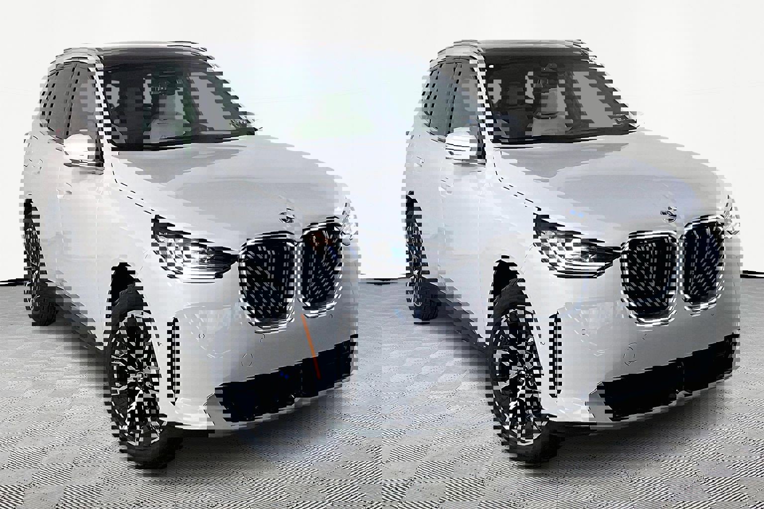 Certified 2025 BMW X3 xDrive30i w/ Premium Package image 4