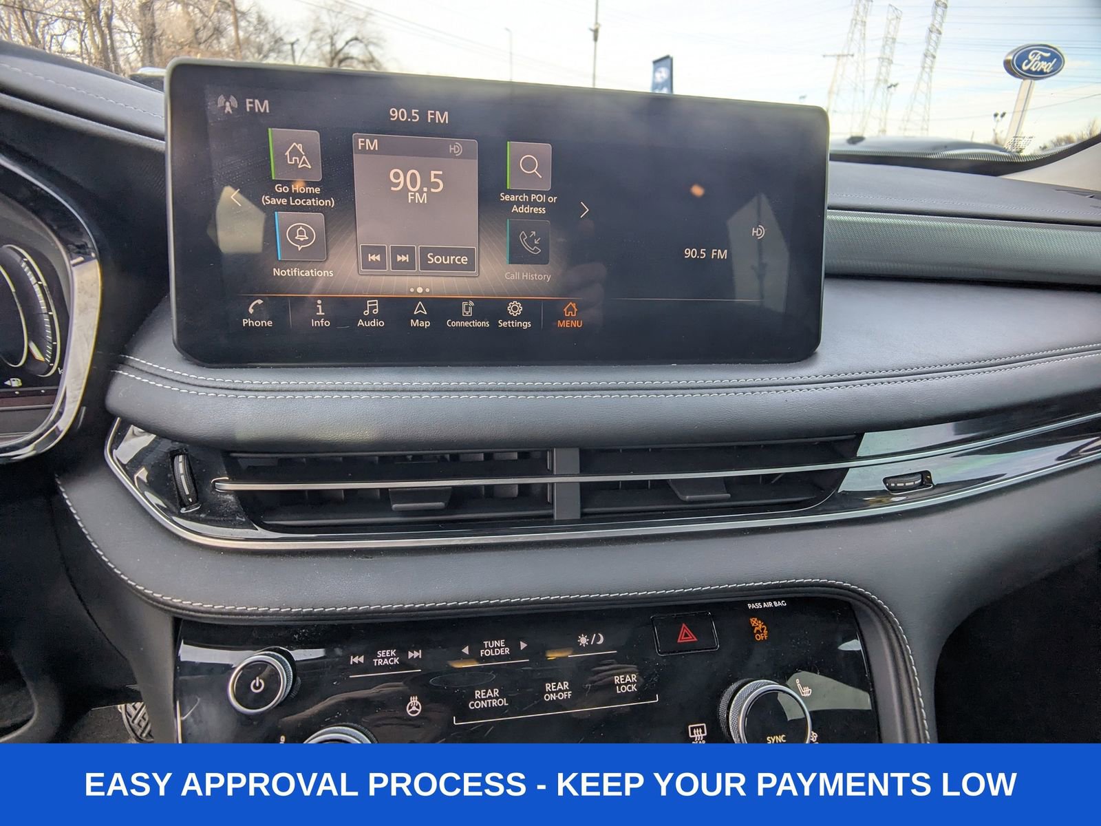 Used 2023 INFINITI QX60 Luxe w/ Performance Audio Package image 27