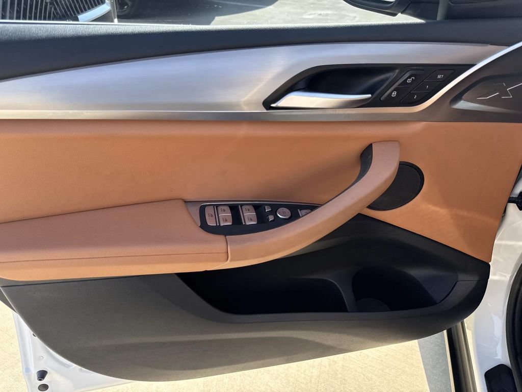 Used 2023 BMW X3 sDrive30i w/ Premium Package w/ZPA RWD image 15