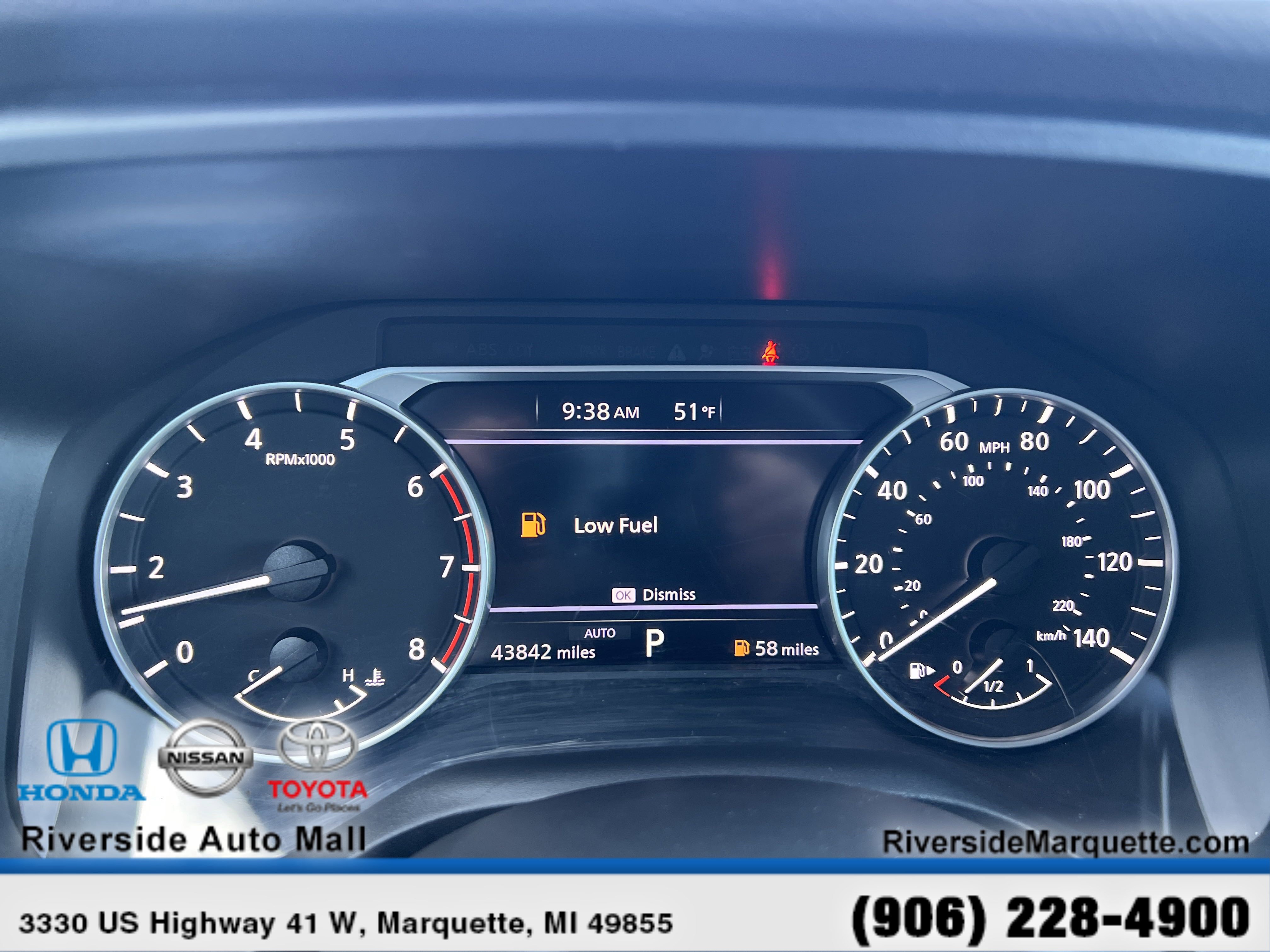 Used 2023 Nissan Rogue SV image 10