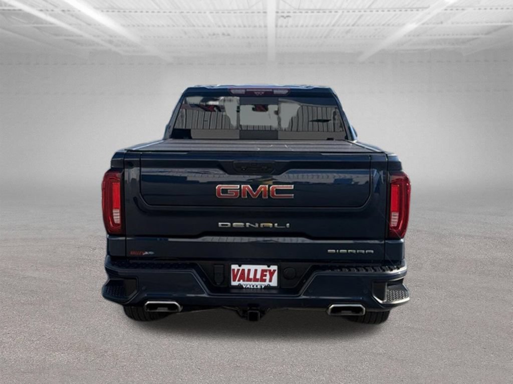 Used 2023 GMC Sierra 1500 Denali w/ Denali Reserve Package AWD/4WD image 11