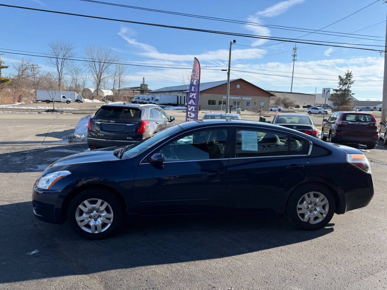 Used 2012 Nissan Altima 2.5 S FWD image 4