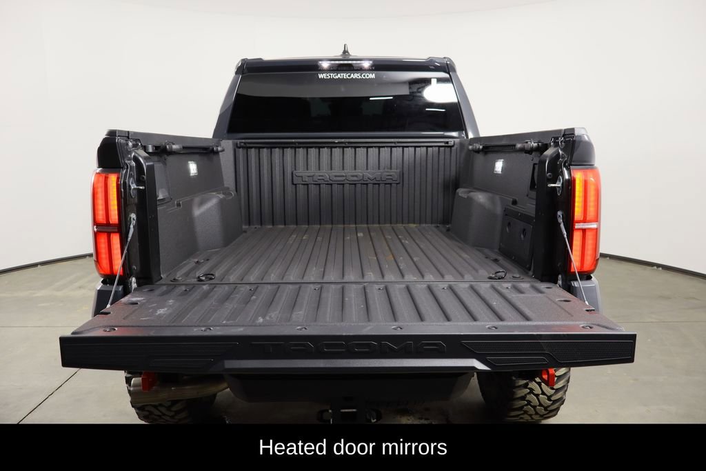Used 2025 Toyota Tacoma Limited image 17