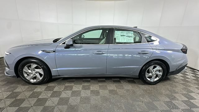 Certified 2026 Hyundai Sonata SE FWD image 6
