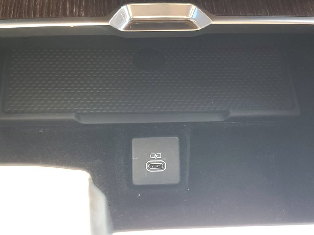 Certified 2023 Land Rover Range Rover SE AWD/4WD image 24