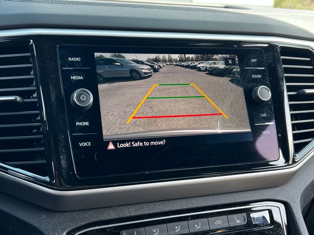 Used 2023 Volkswagen Atlas Cross Sport SE image 23