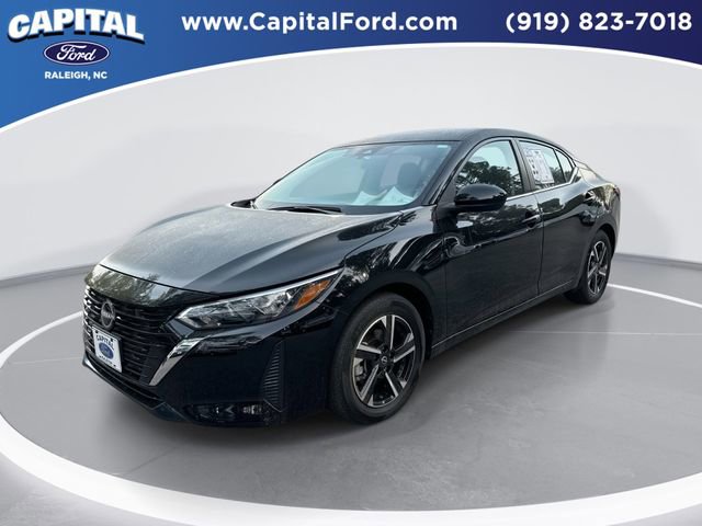 Used 2025 Nissan Sentra SV image 1