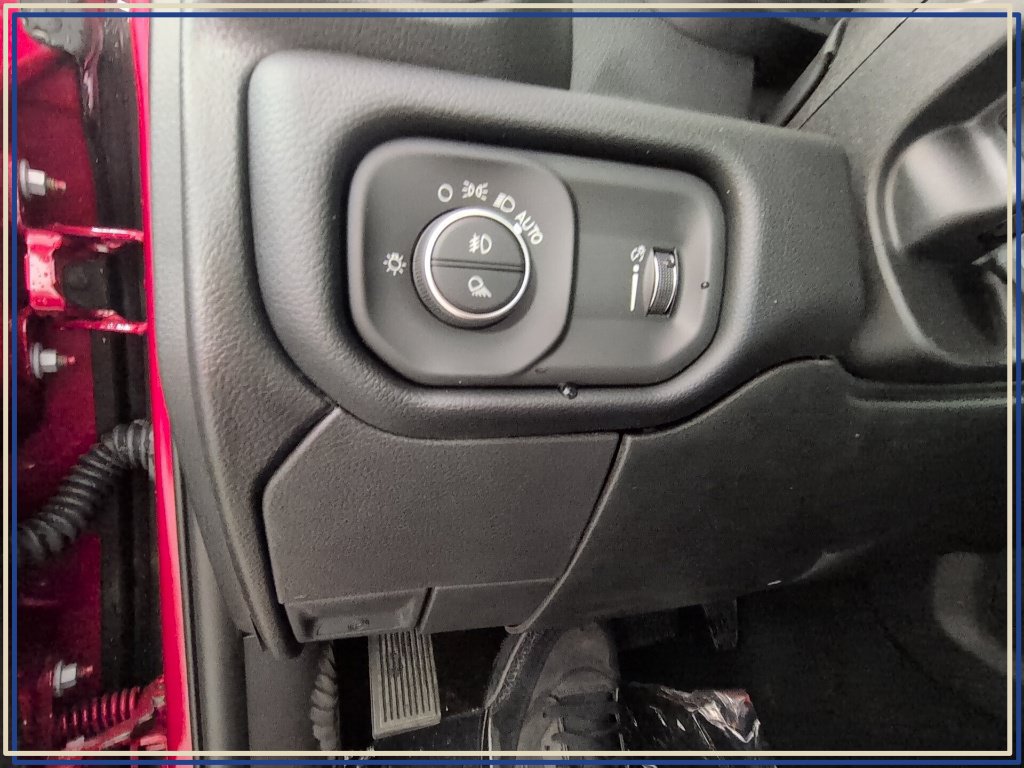 New 2026 RAM 2500 Big Horn AWD/4WD image 19