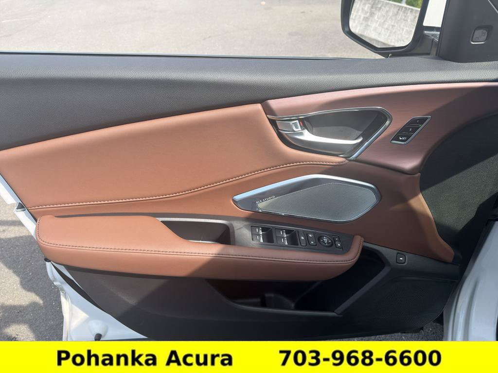 Certified 2025 Acura RDX SH-AWD w/ Technology Package image 21