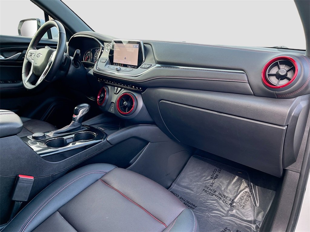 Used 2022 Chevrolet Blazer RS w/ Enhanced Convenience Package image 29