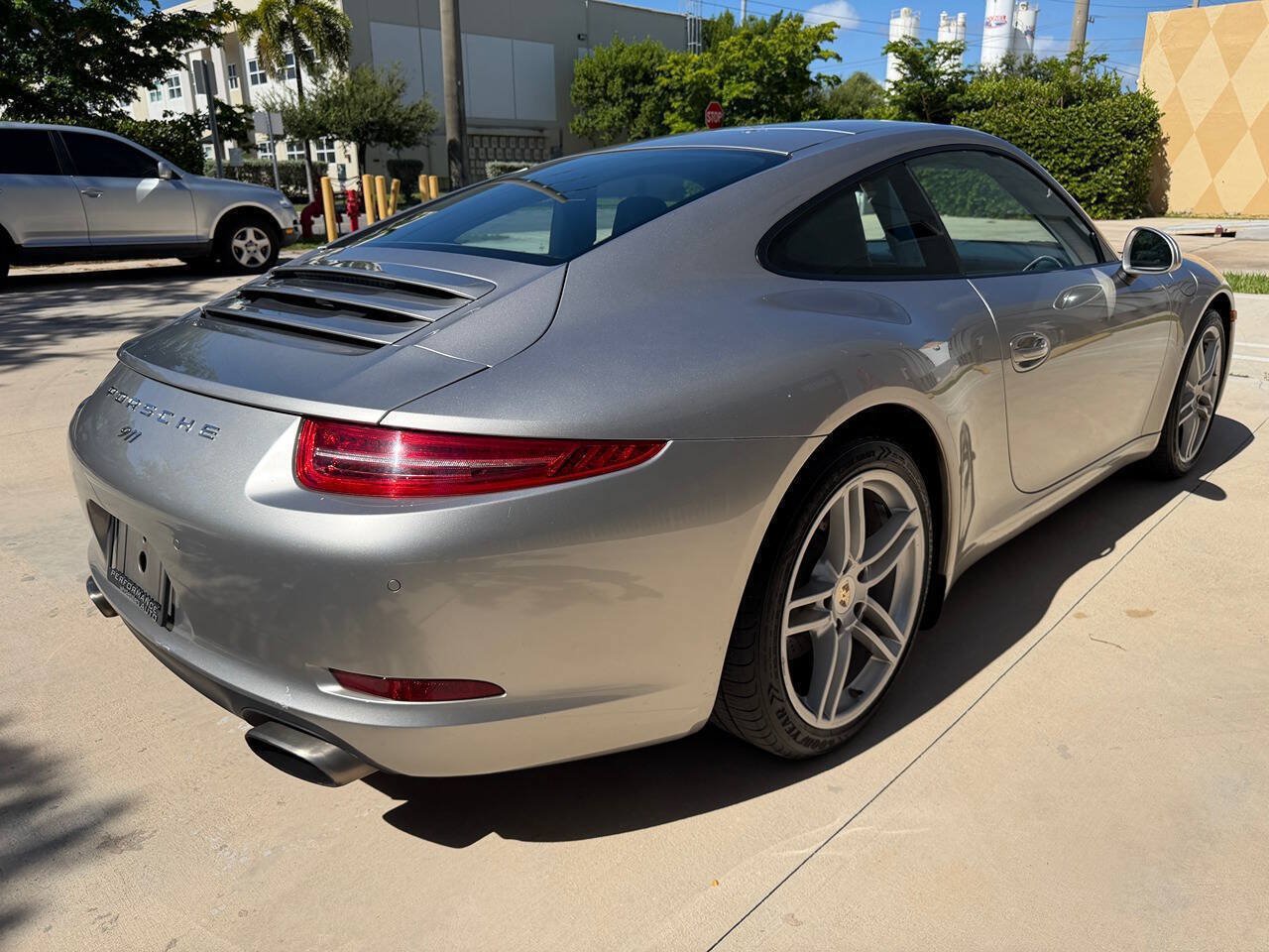 Used 2012 Porsche 911 Carrera RWD image 6