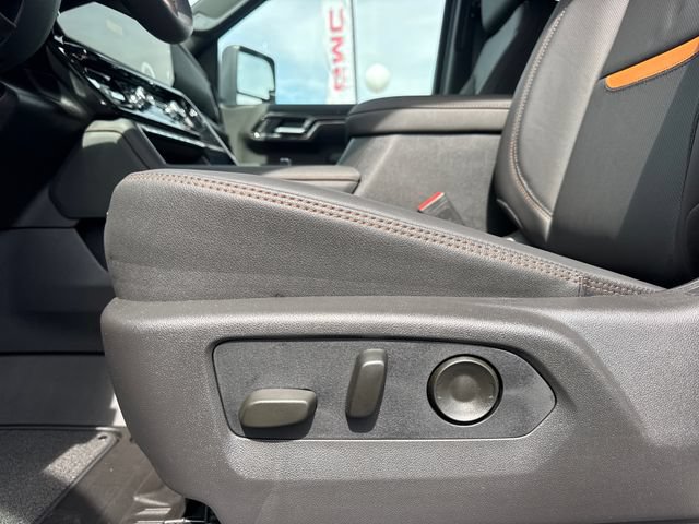 New 2026 GMC Sierra 2500 AT4 w/ AT4 Premium Plus Package AWD/4WD image 14