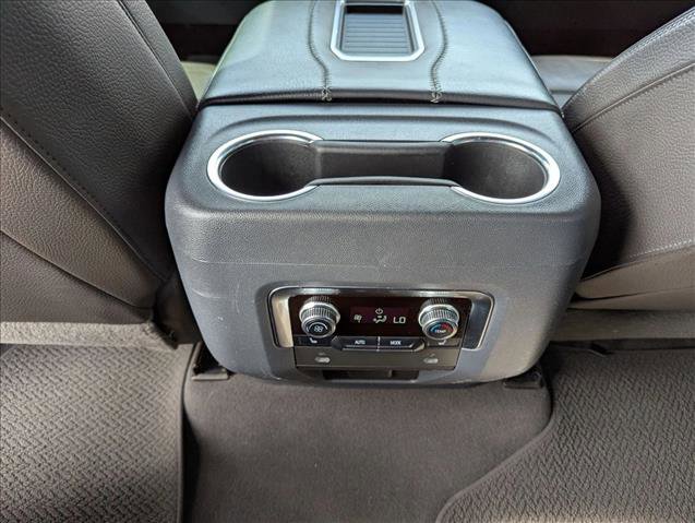 Used 2021 GMC Yukon Denali w/ Denali Premium Package image 16