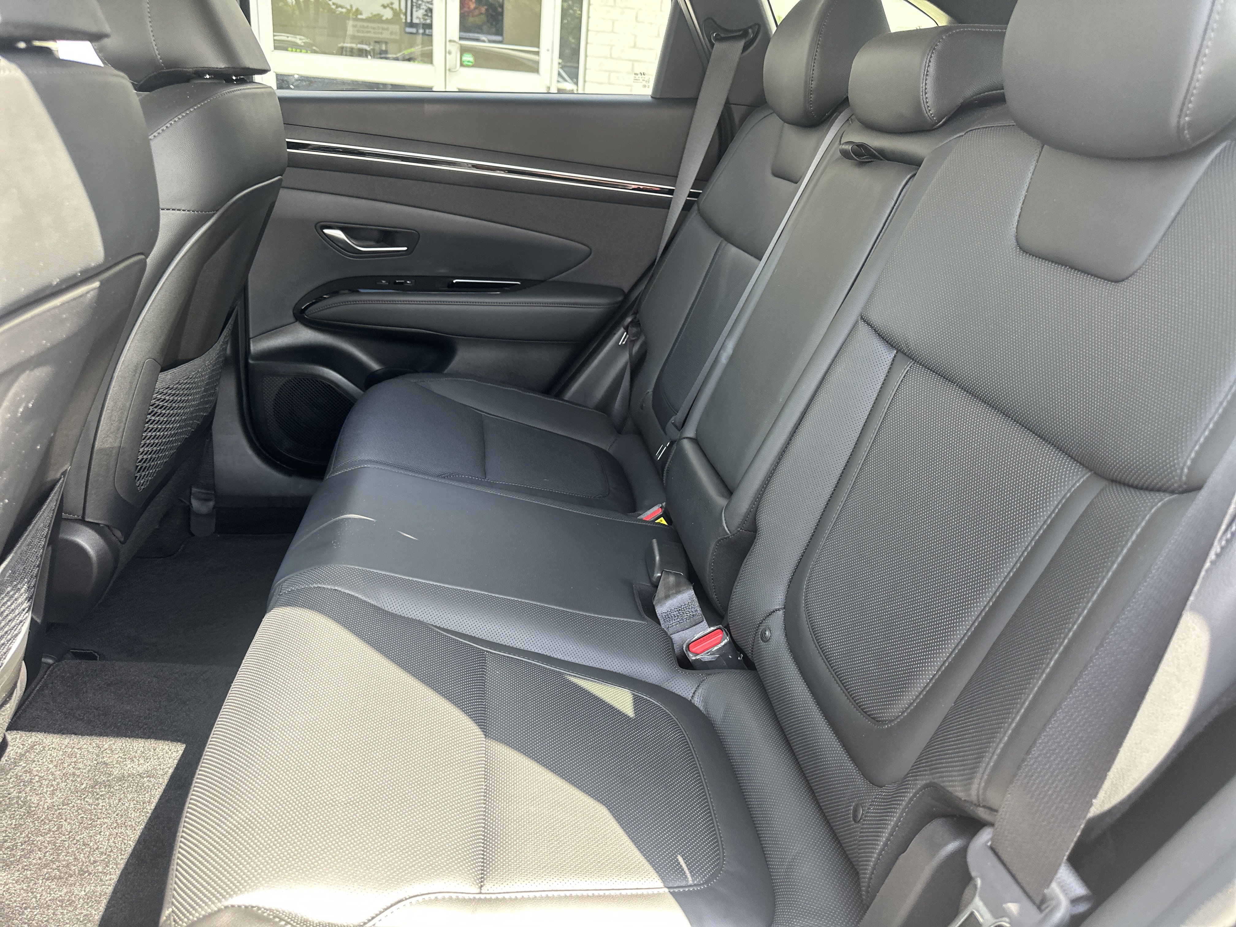 Used 2022 Hyundai Tucson Limited AWD/4WD image 12