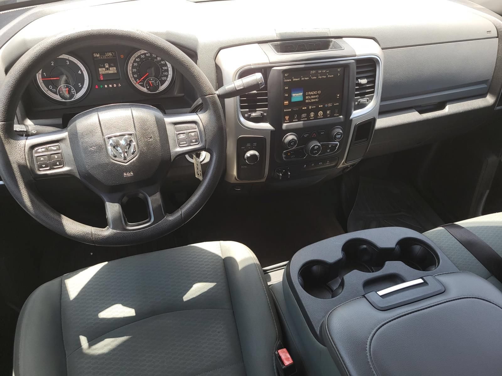 Used 2017 RAM 2500 SLT AWD/4WD image 14