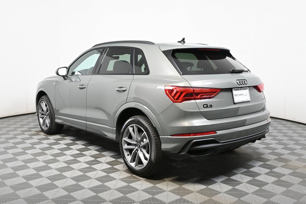 New 2025 Audi Q3 2.0T Premium image 25