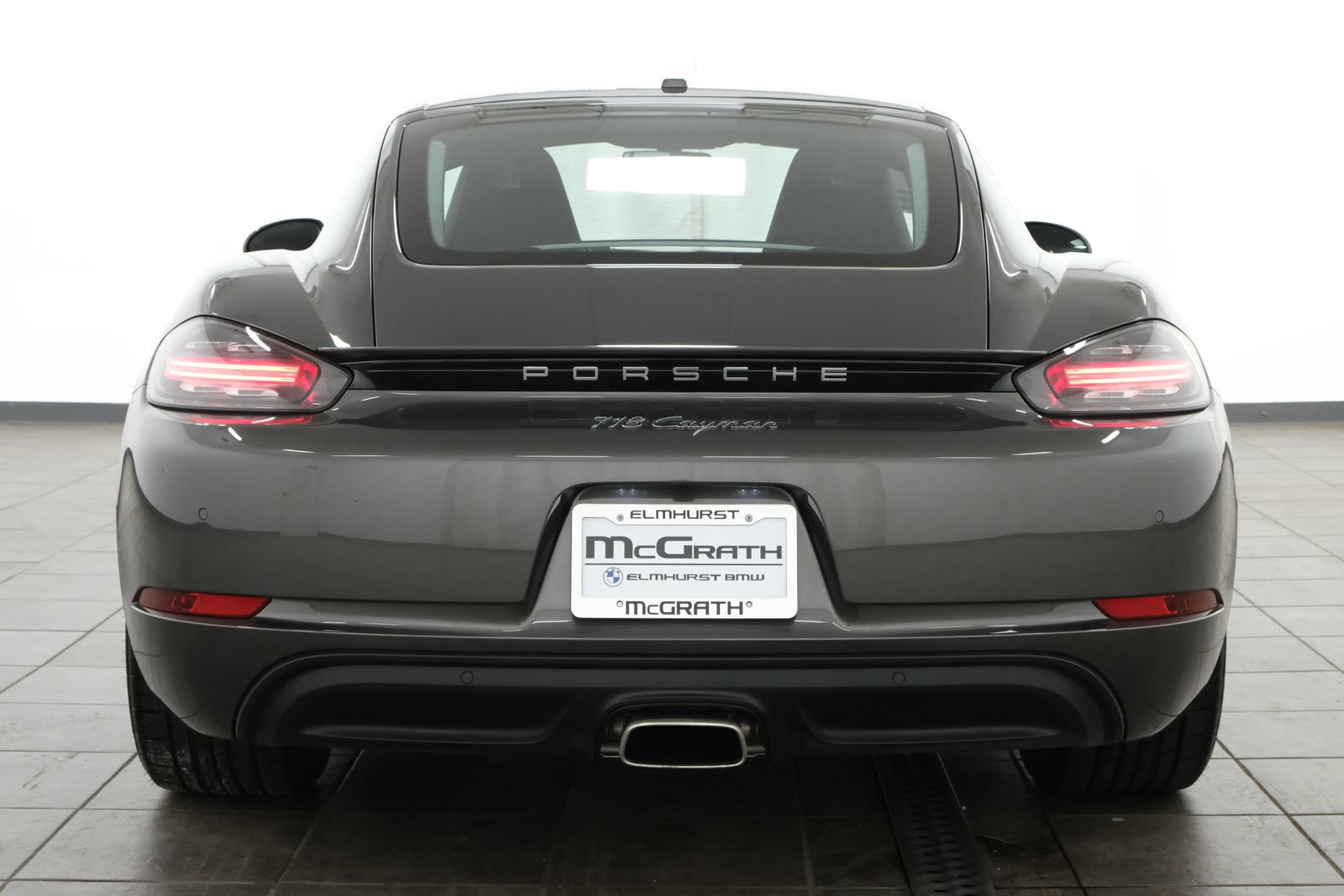 Used 2021 Porsche 718 Cayman RWD image 6