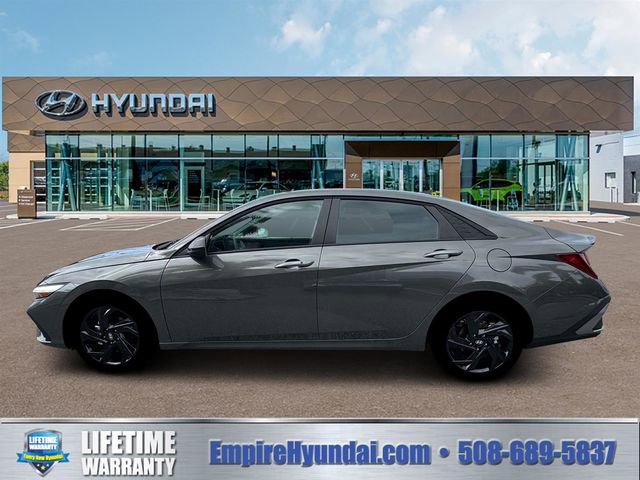 New 2026 Hyundai Elantra Sport FWD image 3