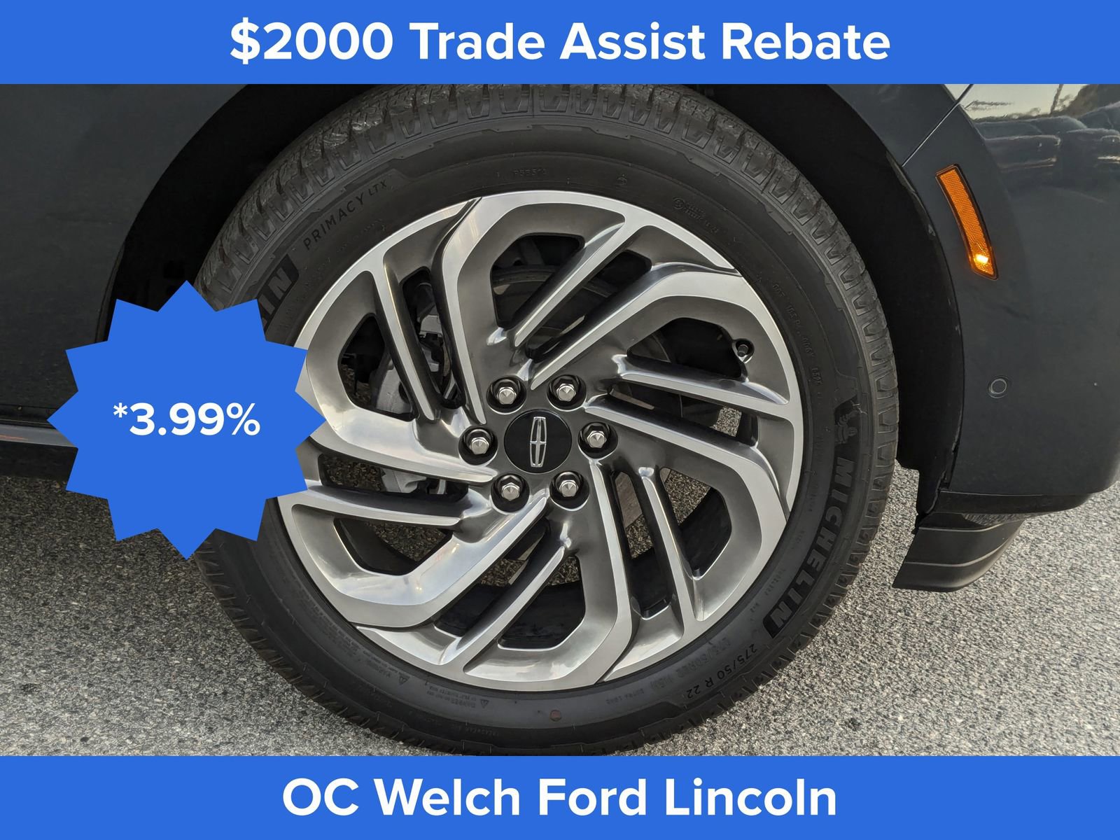 Used 2025 Lincoln Navigator Reserve image 12