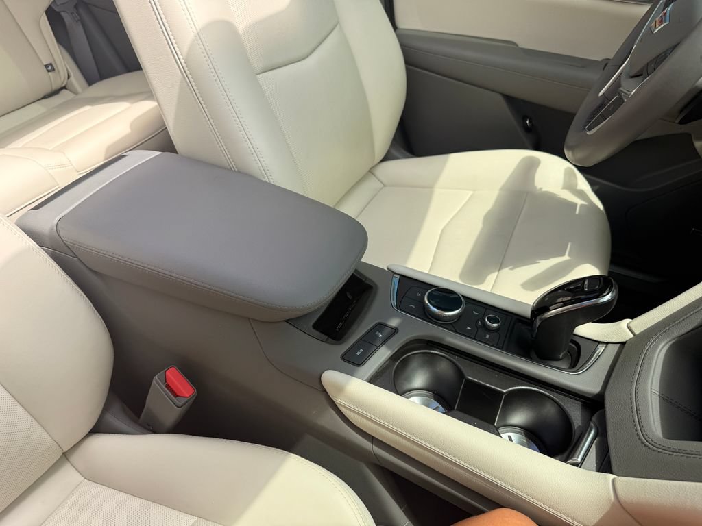 Certified 2026 Cadillac XT5 Premium Luxury FWD image 19