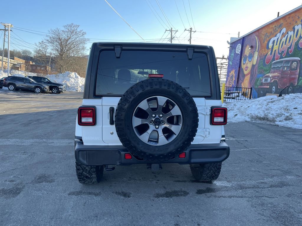 Certified 2018 Jeep Wrangler Unlimited Sahara image 4