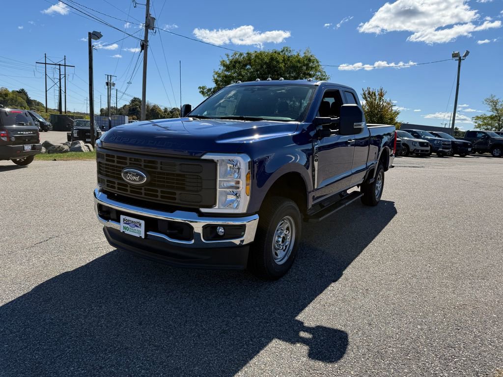 New 2026 Ford F250 XL w/ FX4 Off-Road Package image 12