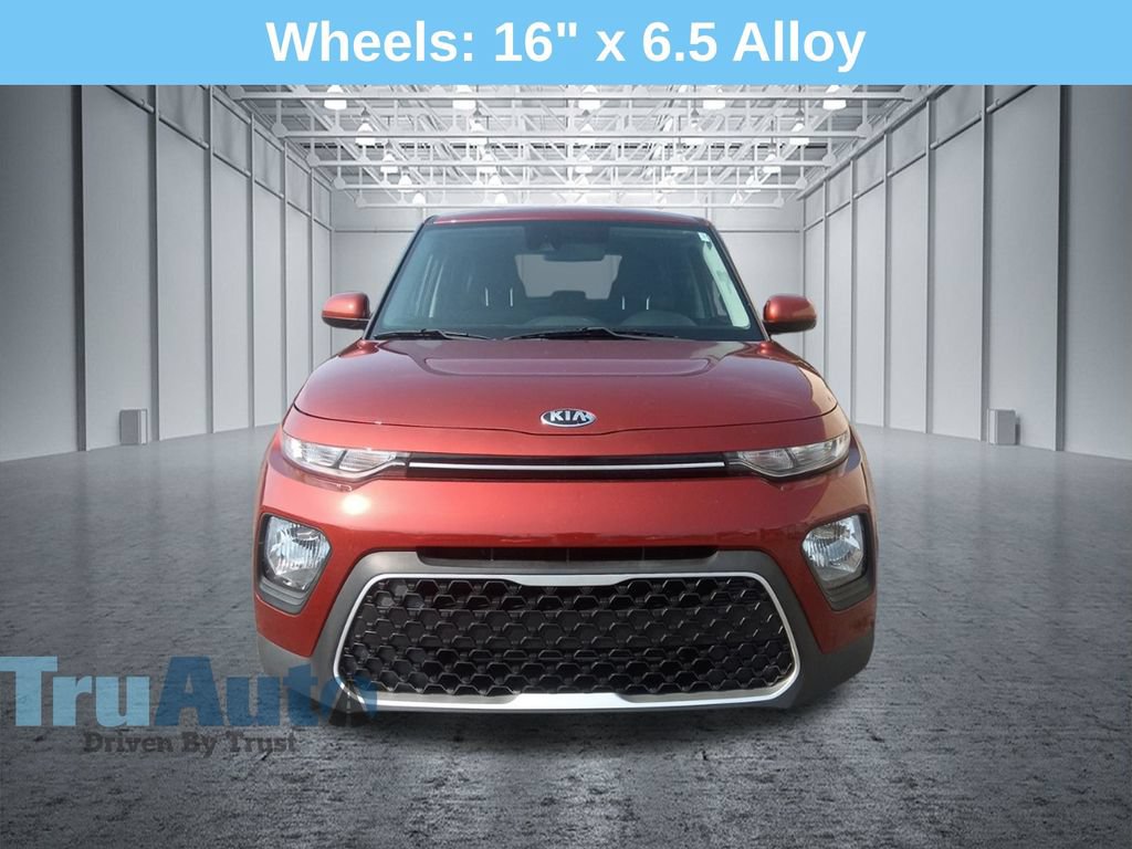 Used 2020 Kia Soul S FWD image 2