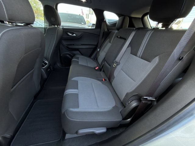 Used 2026 Chevrolet Blazer LT FWD image 24