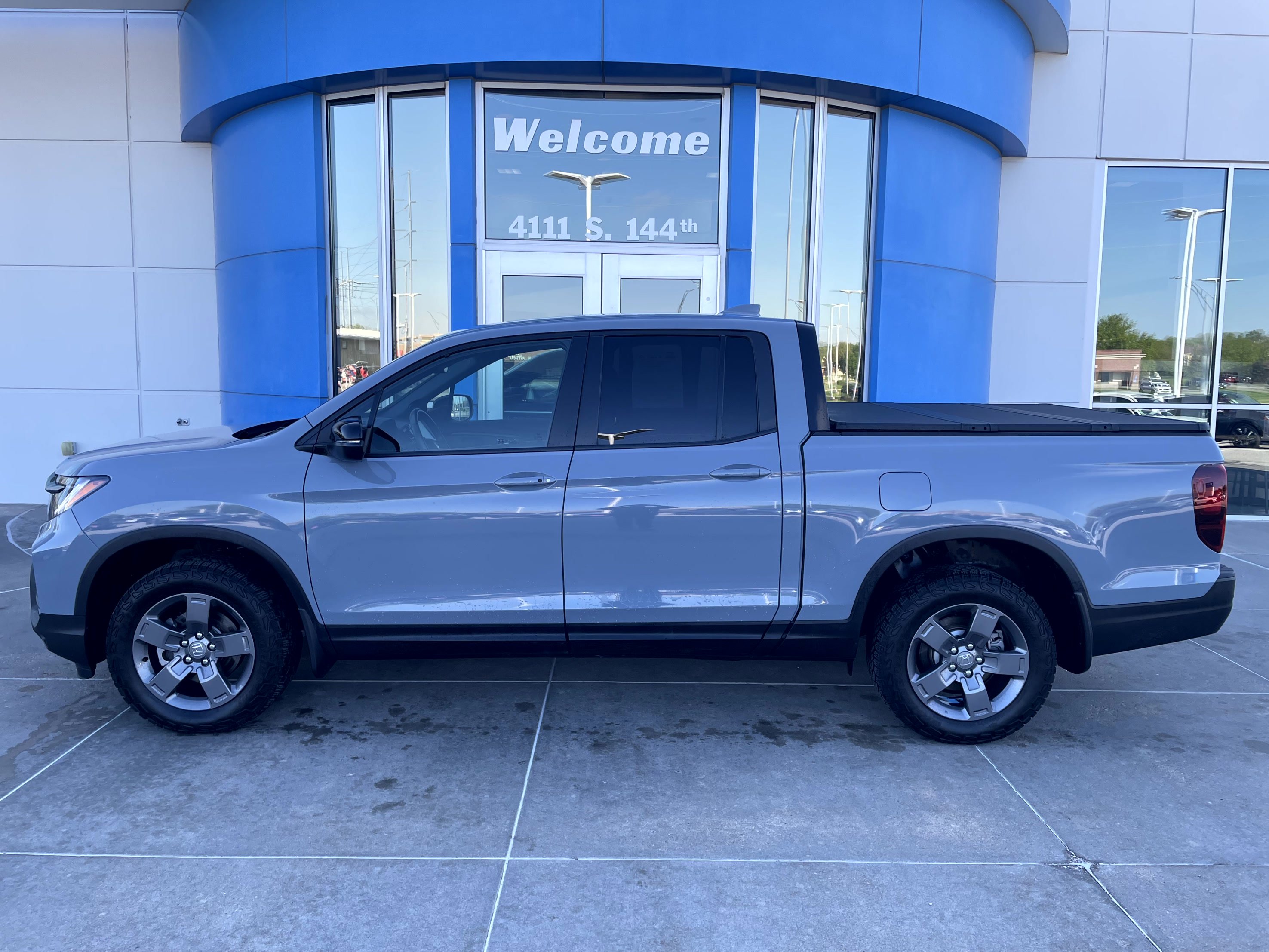 Certified 2025 Honda Ridgeline TrailSport image 1