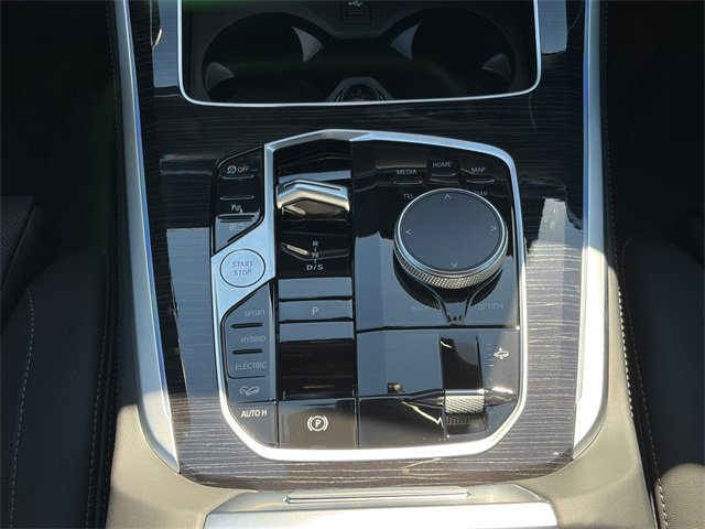 New 2026 BMW X5 xDrive50e w/ M Sport Package image 18